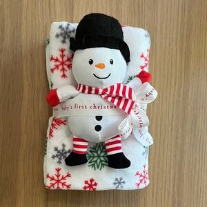 Hallmark, Baby’s First Christmas Snowman Blanket Plush Gift Set